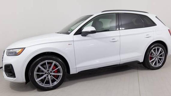 AUDI Q5 E 2024 WA1E2AFY2R2141604 image AUDI Q5 E 2024 WA1E2AFY2R2141604 image
